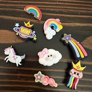 8 croc Charms
